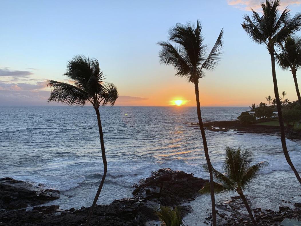 Oceanfront Luxury Condo Kailua-Kona Bagian luar foto